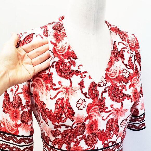 Maggy London Womens Red White Border Print Floral Short Sleeve Midi Dress NWT 2 - Picture 5 of 13